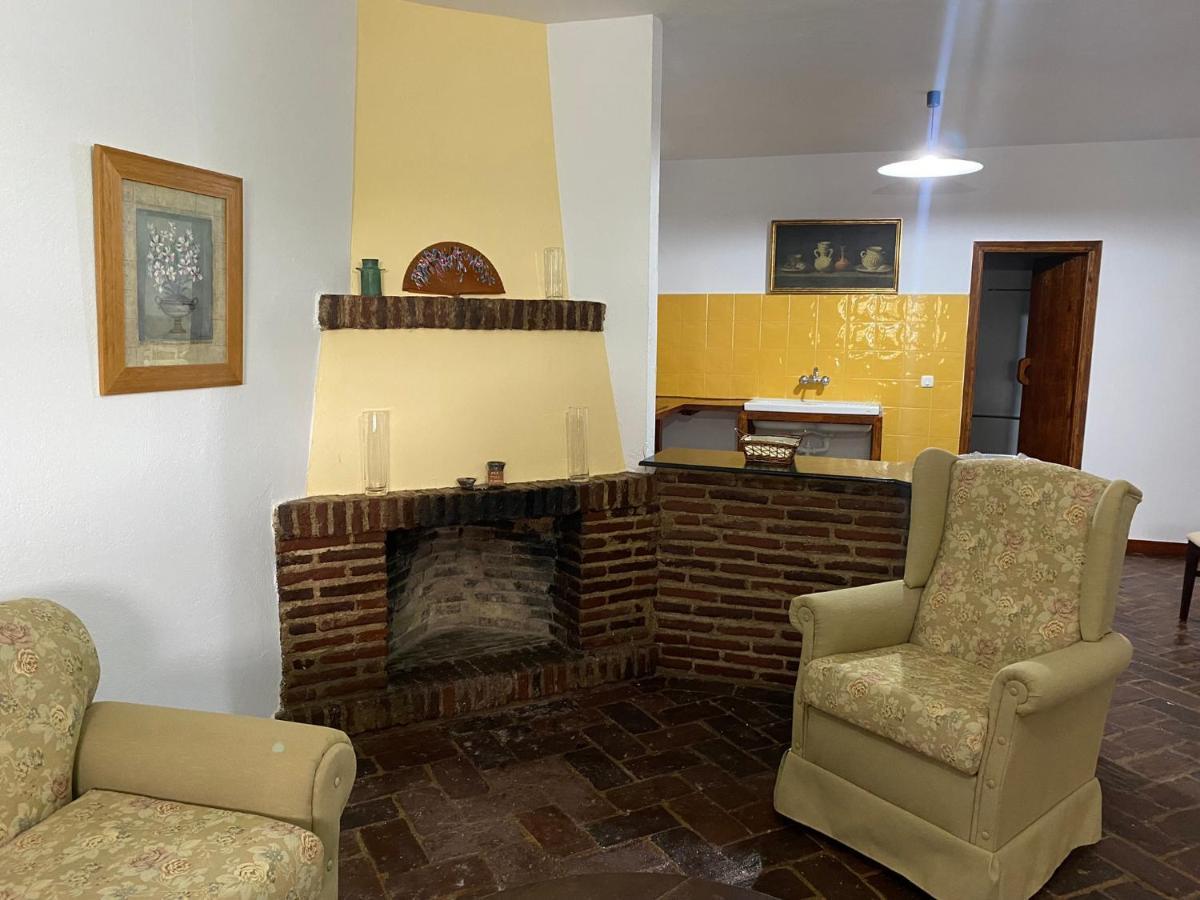 Casas Rurales Monasterio De Rocamador Almendral Zewnętrze zdjęcie