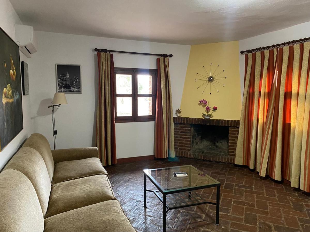 Casas Rurales Monasterio De Rocamador Almendral Zewnętrze zdjęcie