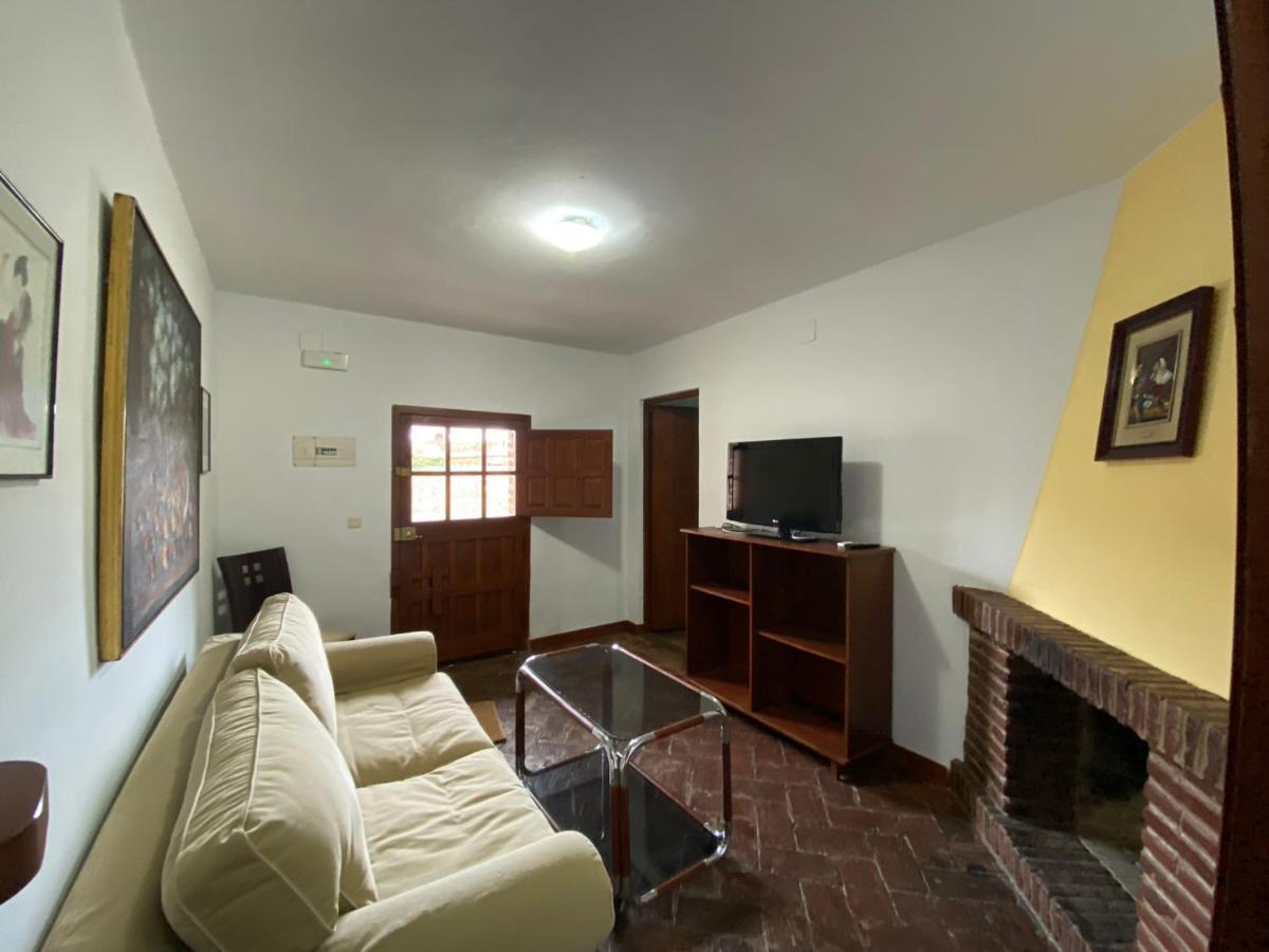 Casas Rurales Monasterio De Rocamador Almendral Zewnętrze zdjęcie